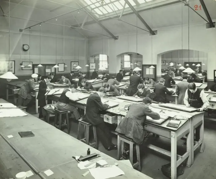 Framed Print : Drawing class, University College, London, 1912 Framed Print : Drawing class, University College, London, 1912