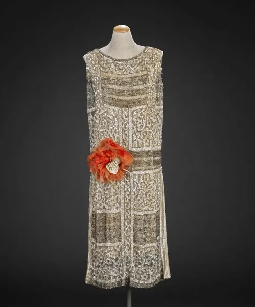 1920s Anna Griffin Dress Print. Art Prints, Posters & Puzzles from Heritage Images 1920s Anna Griffin Dress Print. Art Prints, Posters & Puzzles from Heritage Images