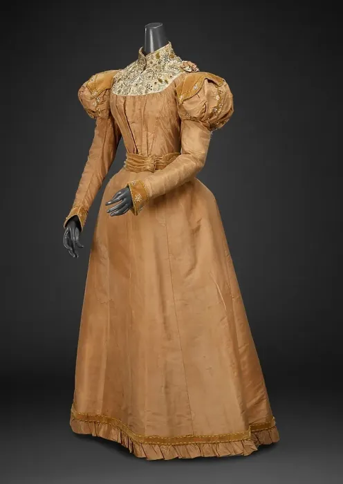 Framed Print : Dress (Bodice, Skirt), about 1892. Creator: Mme. De Latour Framed Print : Dress (Bodice, Skirt), about 1892. Creator: Mme. De Latour