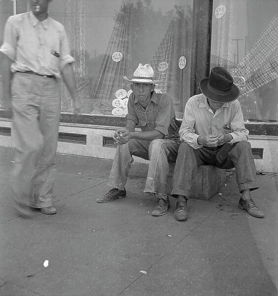Drought farmers come to town, Sallisaw, Sequoyah County, Oklahoma, 1936. Creator: Dorothea Lange