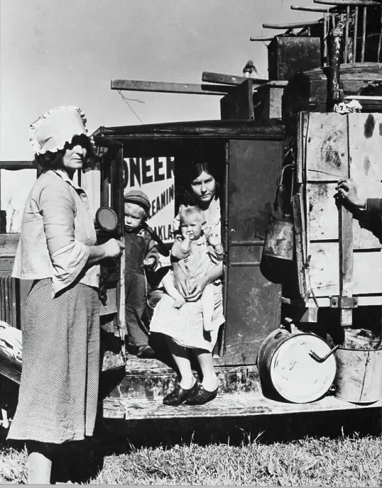 Framed Print : Drought refugees from Oklahoma looking for work in the pea fields of California, 1935. Creator: Dorothea Lange Framed Print : Drought refugees from Oklahoma looking for work in the pea fields of California, 1935. Creator: Dorothea Lange