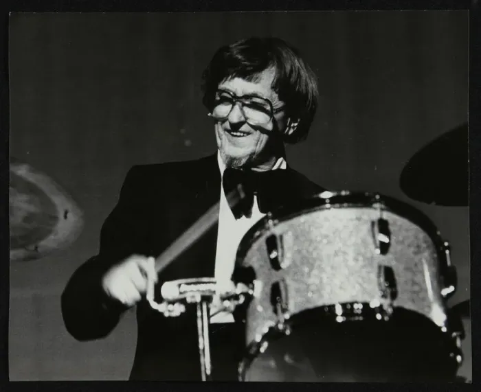 Framed Print : Drummer Barrett Deems playing in Stevenage, Hertfordshire, 1984. Artist: Denis Williams Framed Print : Drummer Barrett Deems playing in Stevenage, Hertfordshire, 1984. Artist: Denis Williams