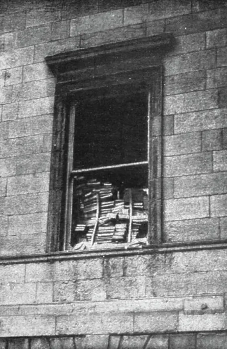 Framed Print : Dublin Apres L'Emeute; Une fenetre du Palais de Justice barricadee avec les livres de la... 1916. Creator: Unknown Framed Print : Dublin Apres L'Emeute; Une fenetre du Palais de Justice barricadee avec les livres de la... 1916. Creator: Unknown