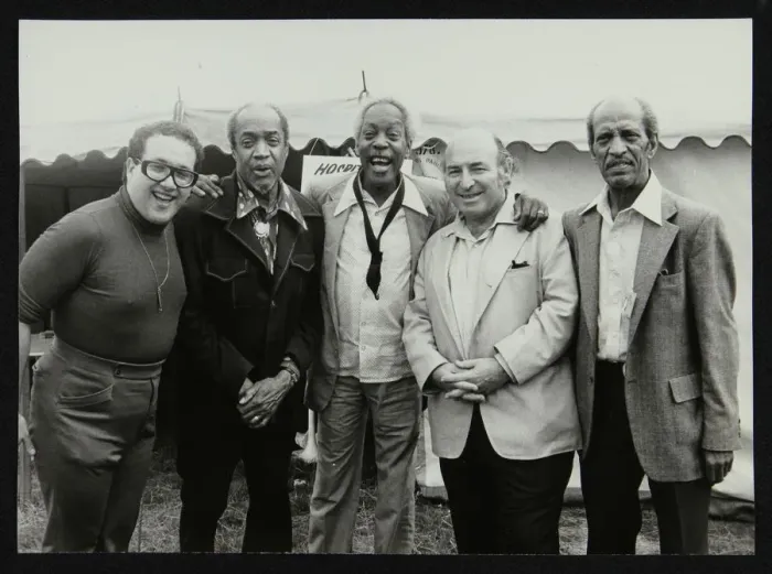 Framed Print : Duffy Jackson, Slam Stewart, Sonny Stitt, George Wein and an unidentified musician, London, 1979 Framed Print : Duffy Jackson, Slam Stewart, Sonny Stitt, George Wein and an unidentified musician, London, 1979