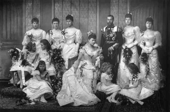 Framed Print : The Duke and Duchess of York and bridesmaids, 1893. Artist: W&D Downey Framed Print : The Duke and Duchess of York and bridesmaids, 1893. Artist: W&D Downey