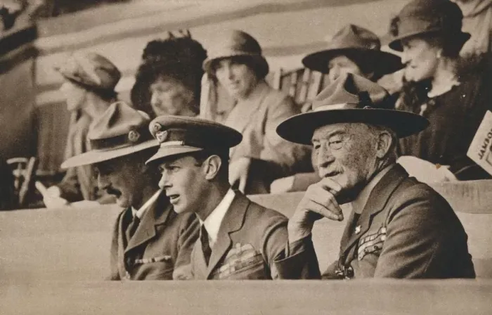 Framed Print : The Duke of York (later King George VI) with Lord Baden-Powell at a Jamboree, Wembley, 1924 Framed Print : The Duke of York (later King George VI) with Lord Baden-Powell at a Jamboree, Wembley, 1924
