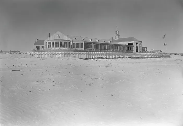 Framed Print : The Dunes Club, Narragansett, Rhode Island, 1939. Creator: Gottscho-Schleisner, Inc Framed Print : The Dunes Club, Narragansett, Rhode Island, 1939. Creator: Gottscho-Schleisner, Inc