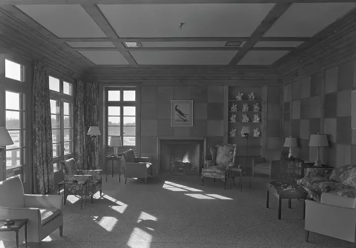 Framed Print : The Dunes Club, Narragansett, Rhode Island, 1939. Creator: Gottscho-Schleisner, Inc Framed Print : The Dunes Club, Narragansett, Rhode Island, 1939. Creator: Gottscho-Schleisner, Inc