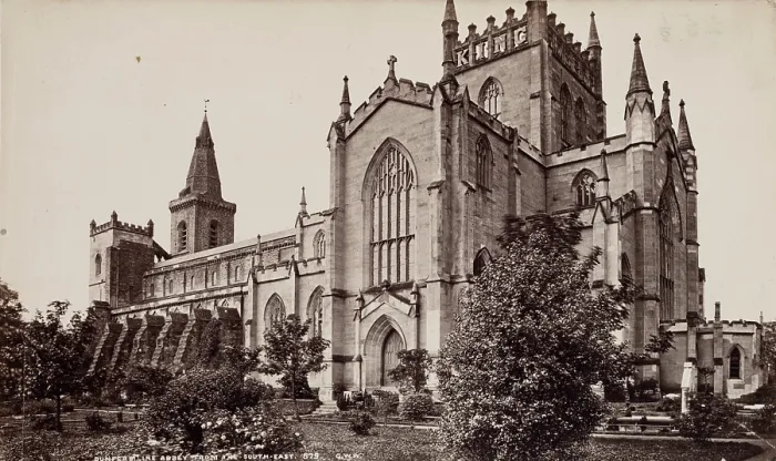 Framed Print : Dunfermline Abbey from the south-easty, between 1870 and 1880. Creator: George Washington Wilson Framed Print : Dunfermline Abbey from the south-easty, between 1870 and 1880. Creator: George Washington Wilson