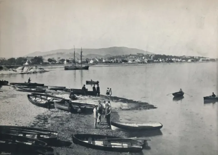 Framed Print : Dunoon - View on the Clyde, 1895 Framed Print : Dunoon - View on the Clyde, 1895