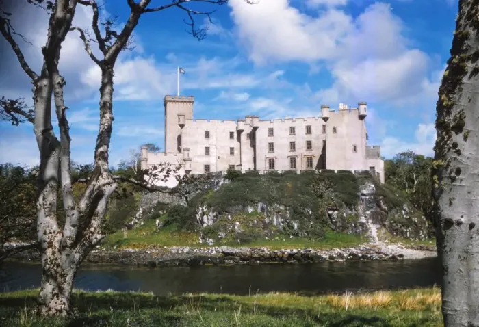 Framed Print : Dunvegan Castle, Isle of Skye, Scotland, 20th century. Artist: CM Dixon Framed Print : Dunvegan Castle, Isle of Skye, Scotland, 20th century. Artist: CM Dixon