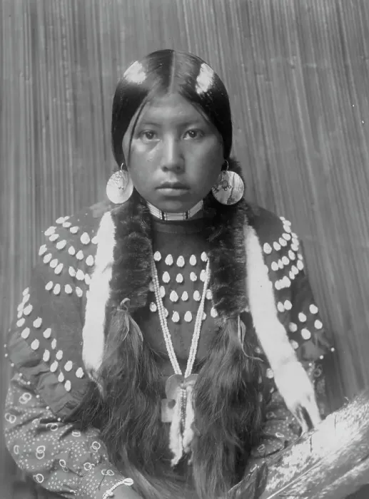 Framed Print : Dusty Dress, c1910. Creator: Edward Sheriff Curtis Framed Print : Dusty Dress, c1910. Creator: Edward Sheriff Curtis