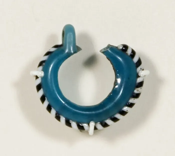 Framed Print : Earring, Egypt, New Kingdom, Dynasty 18 (about 1550-1295 BCE). Creator: Unknown Framed Print : Earring, Egypt, New Kingdom, Dynasty 18 (about 1550-1295 BCE). Creator: Unknown