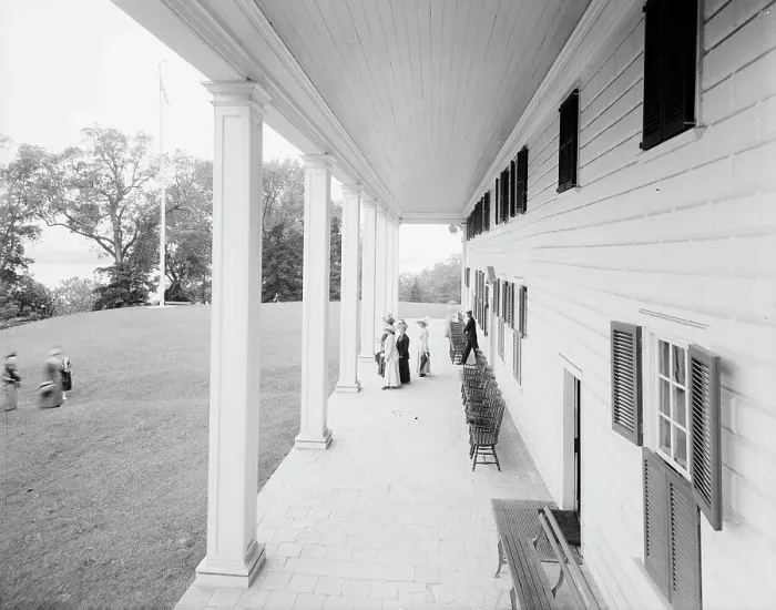 Framed Print : East portico, Mt. Vernon, Va. between 1900 and 1915. Creator: William H. Jackson Framed Print : East portico, Mt. Vernon, Va. between 1900 and 1915. Creator: William H. Jackson