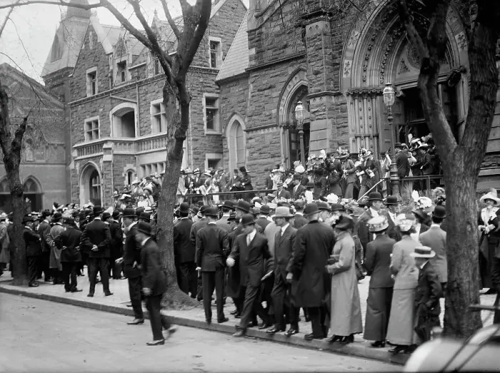 Framed Print : Easter Crowds; St. Patrick's, 1911. Creator: Harris & Ewing. Easter Crowds; St. Patrick's, 1911. Creator: Harris & Ewing Framed Print : Easter Crowds; St. Patrick's, 1911. Creator: Harris & Ewing. Easter Crowds; St. Patrick's, 1911. Creator: Harris & Ewing