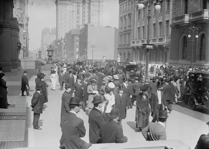 Framed Print : Easter Parade, Fifth Ave. New York, 1910. Creator: Bain News Service Framed Print : Easter Parade, Fifth Ave. New York, 1910. Creator: Bain News Service