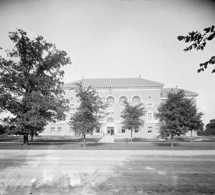 Framed Print : Eastern High School, Detroit, Mich. between 1900 and 1910. Creator: Unknown
