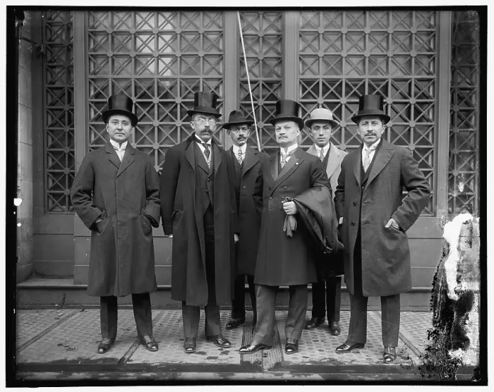 Framed Print : Ecuador delegation, between 1910 and 1920. Creator: Harris & Ewing. Ecuador delegation, between 1910 and 1920. Creator: Harris & Ewing Framed Print : Ecuador delegation, between 1910 and 1920. Creator: Harris & Ewing. Ecuador delegation, between 1910 and 1920. Creator: Harris & Ewing