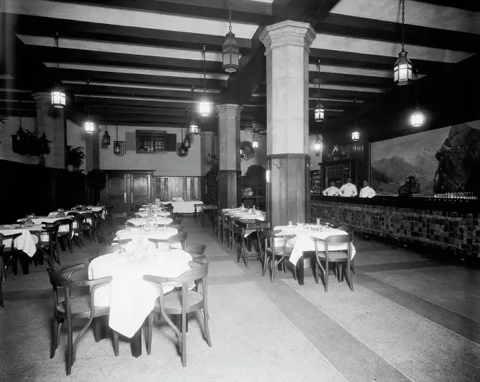 Framed Print : Edelweiss Cafe, bar room, Detroit, Mich. between 1905 and 1915. Creator: Unknown Framed Print : Edelweiss Cafe, bar room, Detroit, Mich. between 1905 and 1915. Creator: Unknown