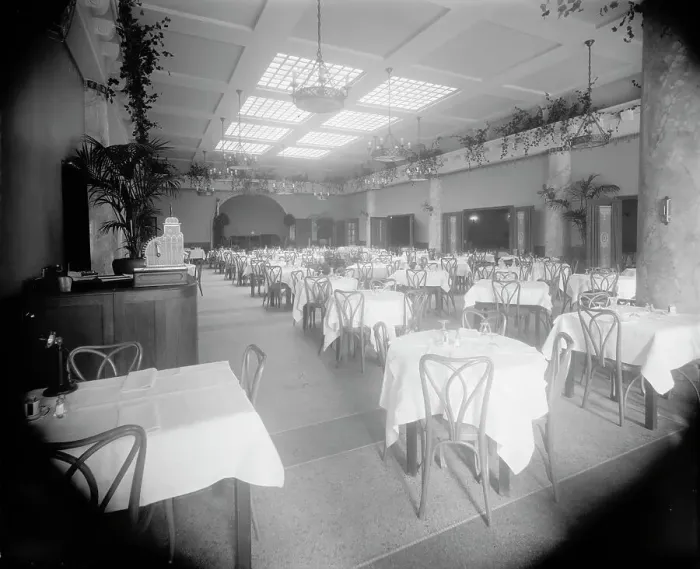 Framed Print : Edelweiss Cafe, main dining room (front entrance), Detroit, Mich. between 1905 and 1915. Creator: Unknown Framed Print : Edelweiss Cafe, main dining room (front entrance), Detroit, Mich. between 1905 and 1915. Creator: Unknown