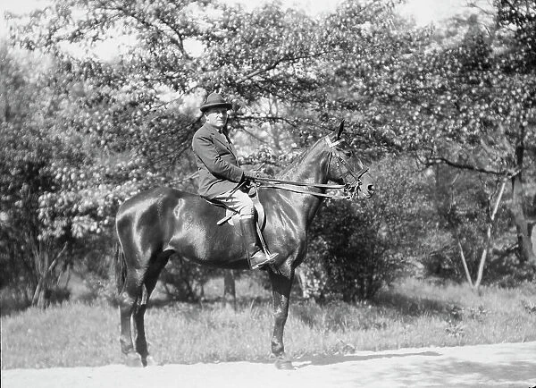 Ederheimer, Mr. on horse, between 1926 and 1942. Creator: Arnold Genthe