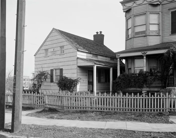 Framed Print : Edgar Allen [sic] Poe cottage, New York, c.between 1910 and 1920. Creator: Unknown