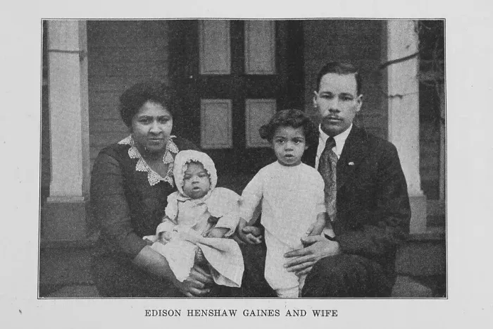 Framed Print : Edison Henshaw Gaines and wife, 1921. Creator: Unknown Framed Print : Edison Henshaw Gaines and wife, 1921. Creator: Unknown