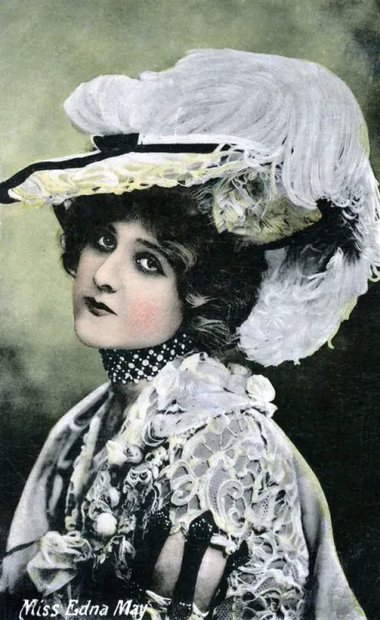 Framed Print : Edna May (1878-1948), American singer and actress, early 20th century Framed Print : Edna May (1878-1948), American singer and actress, early 20th century
