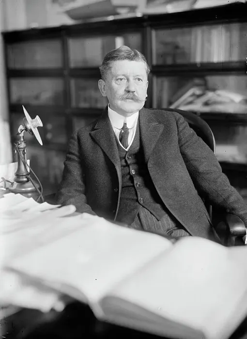 Framed Print : Edward B. Moore, Commissioner of Patents - At Desk, 1912. Creator: Harris & Ewing. Edward B. Moore, Commissioner of Patents - At Desk, 1912. Creator: Harris & Ewing Framed Print : Edward B. Moore, Commissioner of Patents - At Desk, 1912. Creator: Harris & Ewing. Edward B. Moore, Commissioner of Patents - At Desk, 1912. Creator: Harris & Ewing