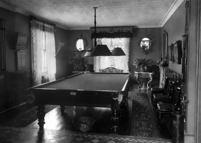 Framed Print : Edwardian room with snooker table, 1909 Framed Print : Edwardian room with snooker table, 1909
