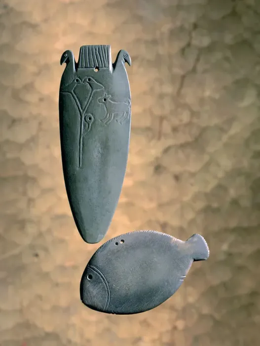 Framed Print : Egyptian make-up accessories, Pre-Dynastic period, 4th millennium BC. Artist: R Guillemot Framed Print : Egyptian make-up accessories, Pre-Dynastic period, 4th millennium BC. Artist: R Guillemot