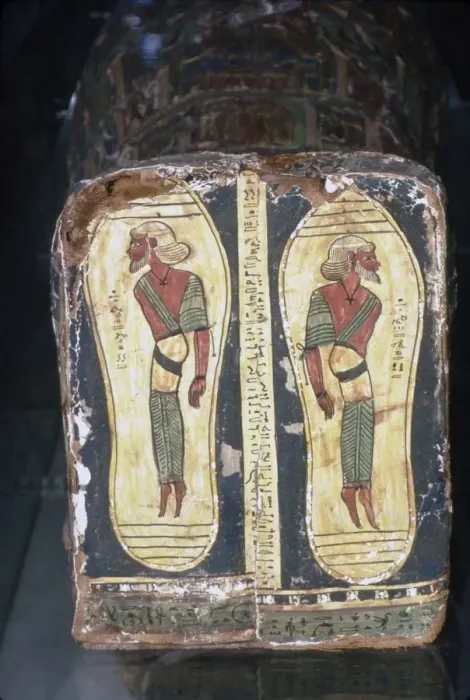 Framed Print : Egyptian Painting of Captives on Feet of Mummy of a Pharaoh Framed Print : Egyptian Painting of Captives on Feet of Mummy of a Pharaoh