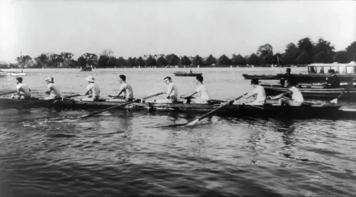 Framed Print : An eight-oared shell boat and crew--race...Cambridge, Massachusetts, 1906. Creator: Frances Benjamin Johnston Framed Print : An eight-oared shell boat and crew--race...Cambridge, Massachusetts, 1906. Creator: Frances Benjamin Johnston