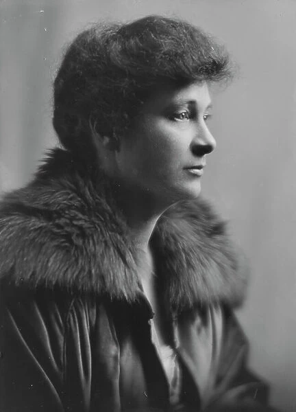 Eland, Kate, Mrs. portrait photograph, 1916. Creator: Arnold Genthe