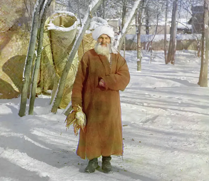 Framed Print : Elderly Sart man (Babaika), Samarkand, between 1905 and 1915. Creator: Sergey Mikhaylovich Prokudin-Gorsky Framed Print : Elderly Sart man (Babaika), Samarkand, between 1905 and 1915. Creator: Sergey Mikhaylovich Prokudin-Gorsky