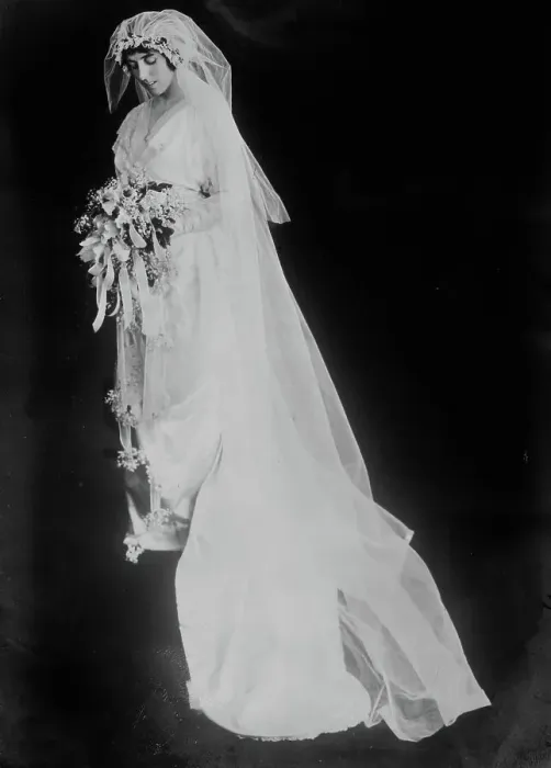 Framed Print : Eleanor Wilson -- (Mrs. W.G. McAdoo) [in wedding dress], 1914. Creator: Bain News Service