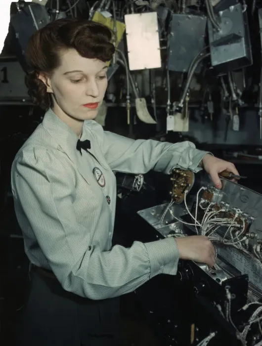 Framed Print : Electronics technician, Goodyear Aircraft Corp. Akron, Ohio, 1941. Creator: Alfred T Palmer Framed Print : Electronics technician, Goodyear Aircraft Corp. Akron, Ohio, 1941. Creator: Alfred T Palmer