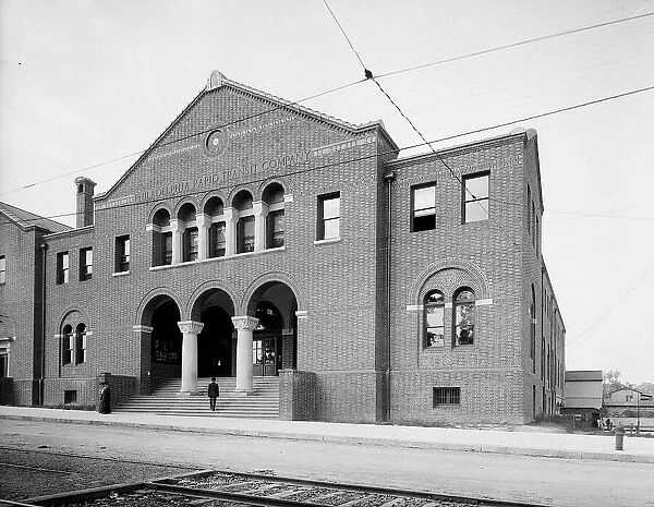 Elevated railway terminal, Philadelphia, Pa. between 1900 and 1910. Creator: Unknown