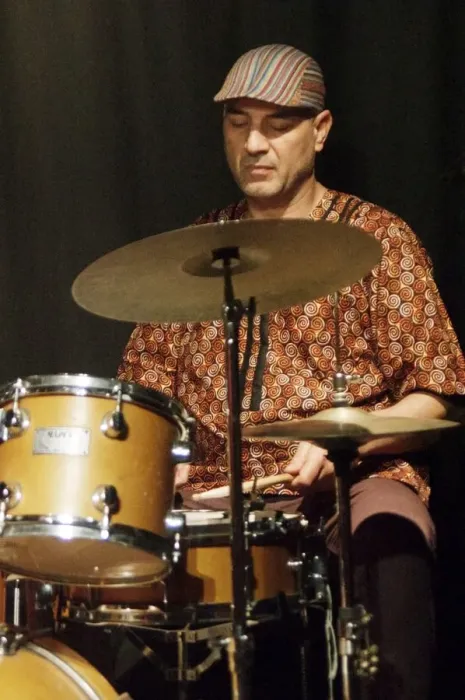Framed Print : Elias Kacomandis, Carmen Souzas Silver Messengers, Verdict Jazz Club, Brighton East Sussex, 2019 Framed Print : Elias Kacomandis, Carmen Souzas Silver Messengers, Verdict Jazz Club, Brighton East Sussex, 2019