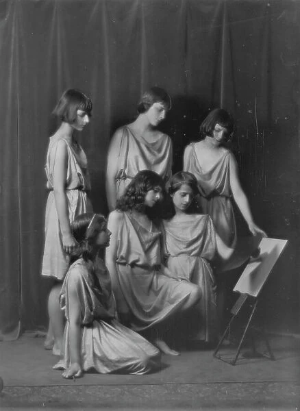 Elizabeth Duncan dancers and children, between 1916 and 1941. Creator: Arnold Genthe