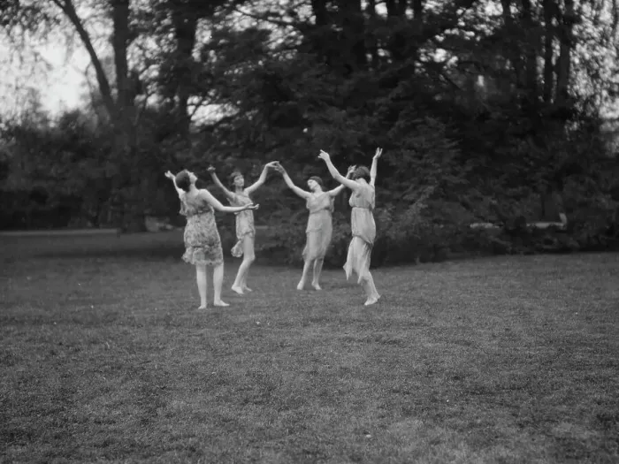 Framed Print : Elizabeth Duncan dancers and children, 1920. Creator: Arnold Genthe Framed Print : Elizabeth Duncan dancers and children, 1920. Creator: Arnold Genthe