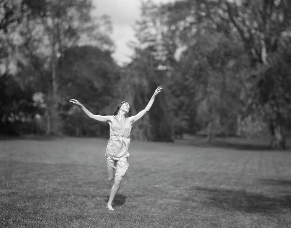 Elizabeth Duncan dancers and children, 1920 Creator: Arnold Genthe