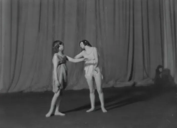 Framed Print : Elizabeth Duncan dancers and children, between 1916 and 1941. Creator: Arnold Genthe Framed Print : Elizabeth Duncan dancers and children, between 1916 and 1941. Creator: Arnold Genthe