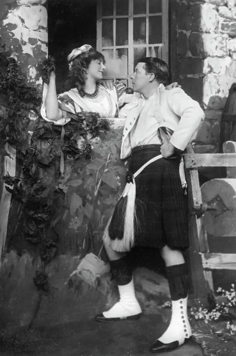 Framed Print : Ellaline Terriss and Seymour Hicks in The Gay Gordons, c1907 Framed Print : Ellaline Terriss and Seymour Hicks in The Gay Gordons, c1907