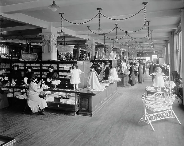 Elliott, Taylor, Woolfenden, north aisle, Detroit, Mich. between 1905 and 1915. Creator: Unknown
