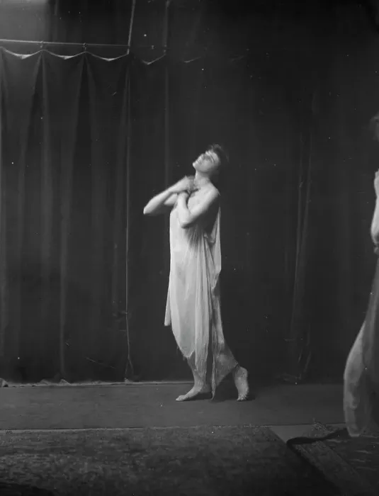 Framed Print : Elsie Dufour dancer, between 1918 and 1920. Creator: Arnold Genthe Framed Print : Elsie Dufour dancer, between 1918 and 1920. Creator: Arnold Genthe