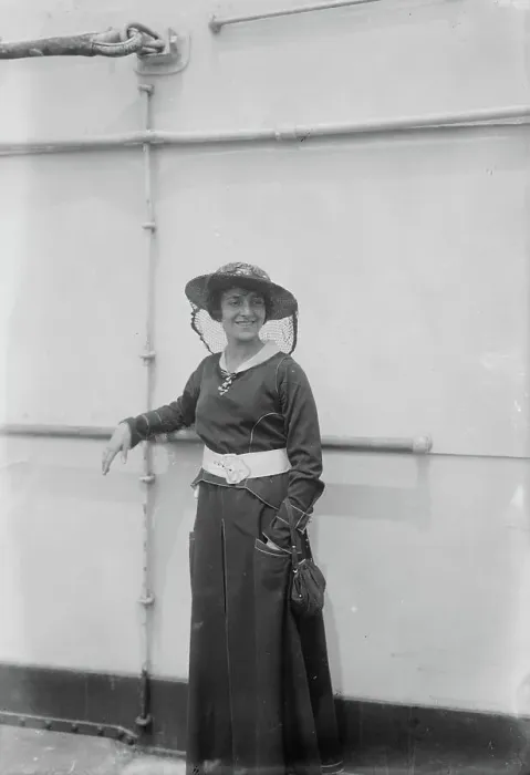 Framed Print : Elsie Janis, between c1910 and c1915. Creator: Bain News Service Framed Print : Elsie Janis, between c1910 and c1915. Creator: Bain News Service