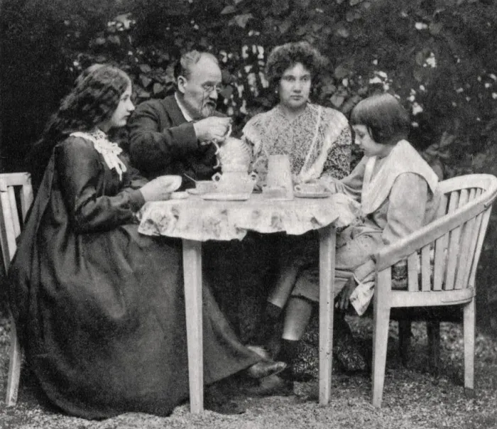 Framed Print : Emile Zola, French novelist, with his family, 1899 Framed Print : Emile Zola, French novelist, with his family, 1899
