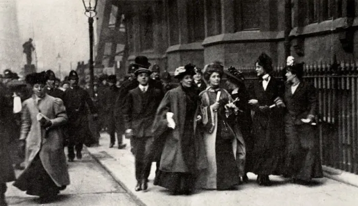 Framed Print : Emmeline Pankhurst, British suffragette leader, carrying a petition, London, 13 February 1908