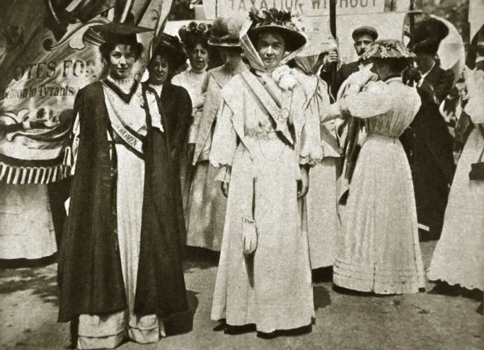 Framed Print : Emmeline Pethick-Lawrence and Emmeline Pankhurst, British suffragettes, 1908. Artist Framed Print : Emmeline Pethick-Lawrence and Emmeline Pankhurst, British suffragettes, 1908. Artist